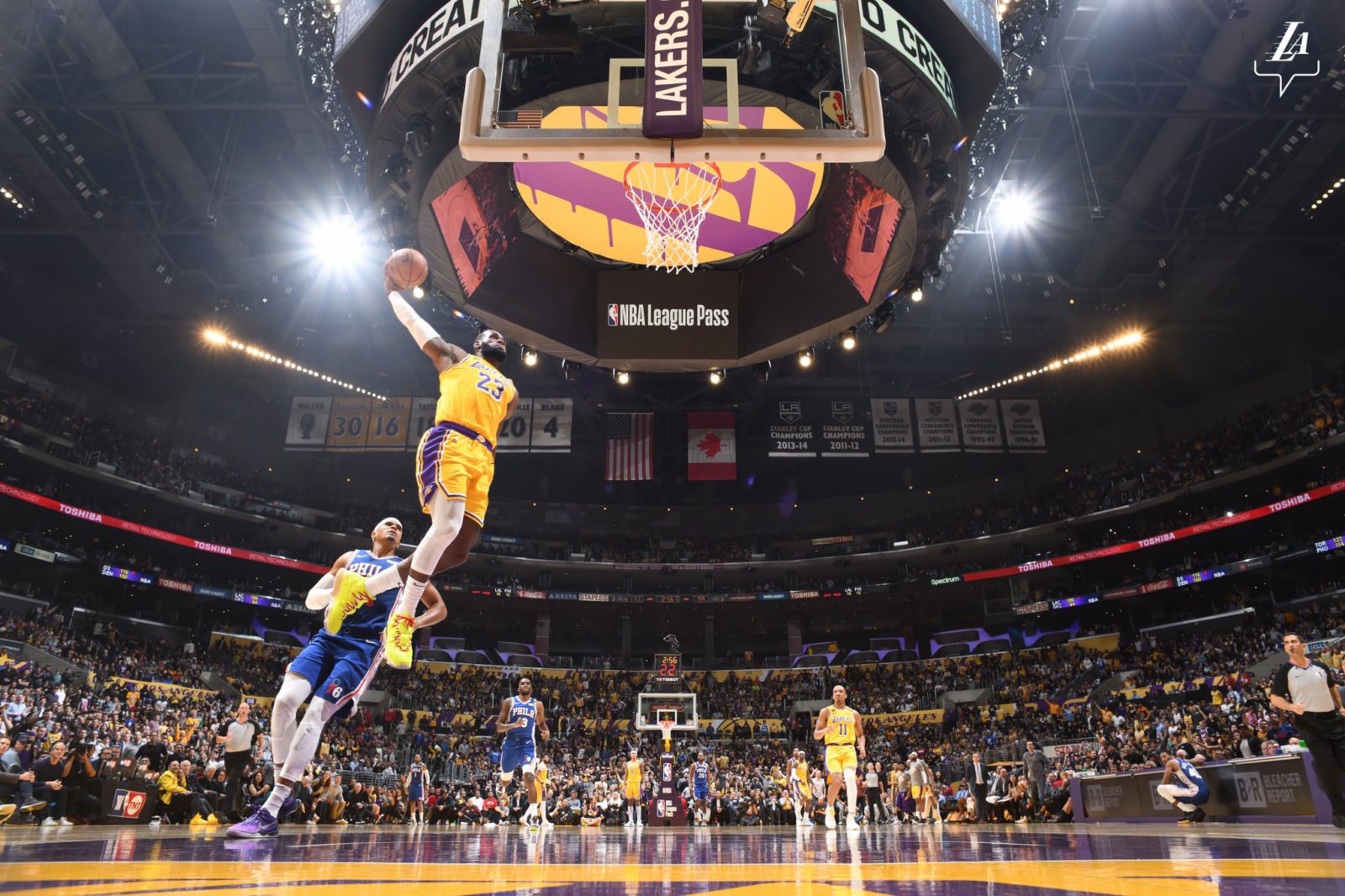 รับชม NBA Live พร้อมเดิมพันได้ทันที ในเว็บเดียว กับ BK8 2 รับชม NBA Live พร้อมเดิมพันได้ทันที ในเว็บเดียว กับ BK8